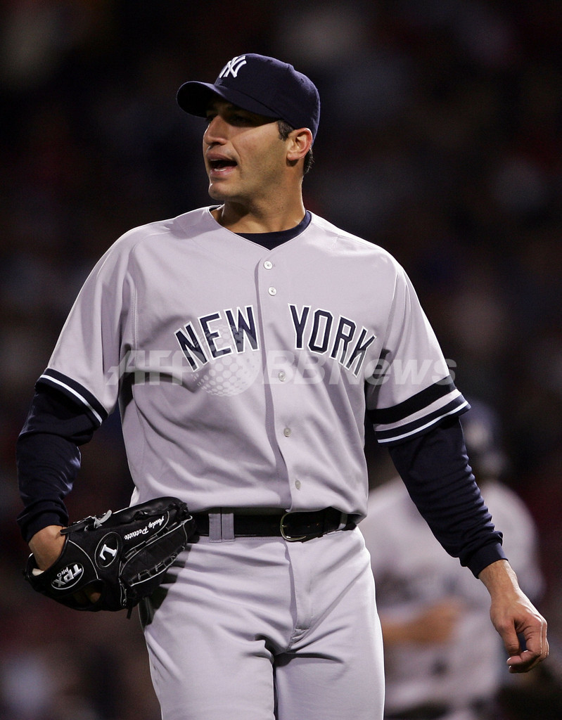 ＜07MLB＞レッドソックス 4者連続本塁打などでヤンキースに3連勝 - 米国