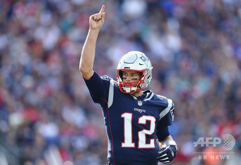 ペイトリオッツがドルフィンズに大勝、連敗ストップ