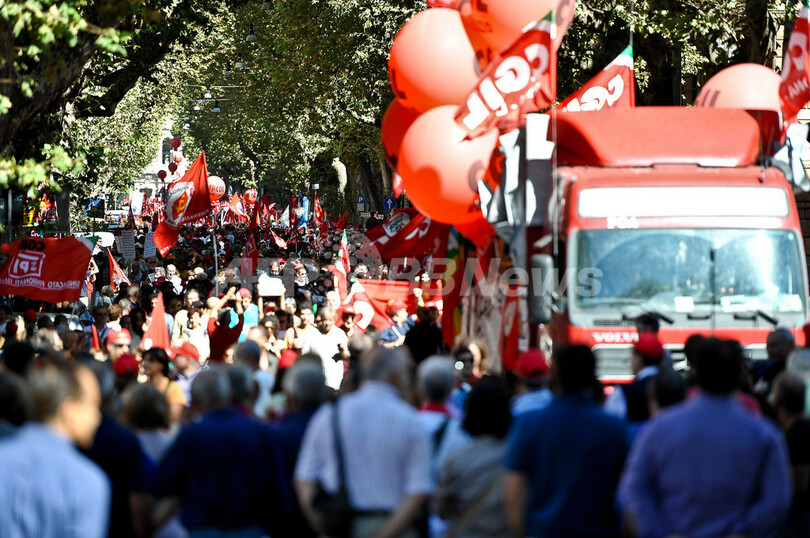 イタリアでゼネスト、緊縮財政案に反対