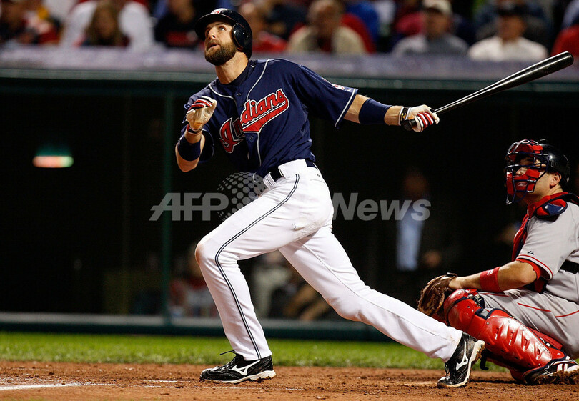 インディアンス レッドソックスを降しリーグ優勝に王手