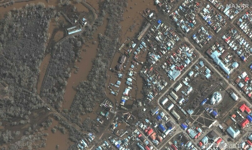 ロシア南部洪水被災地の衛星画像