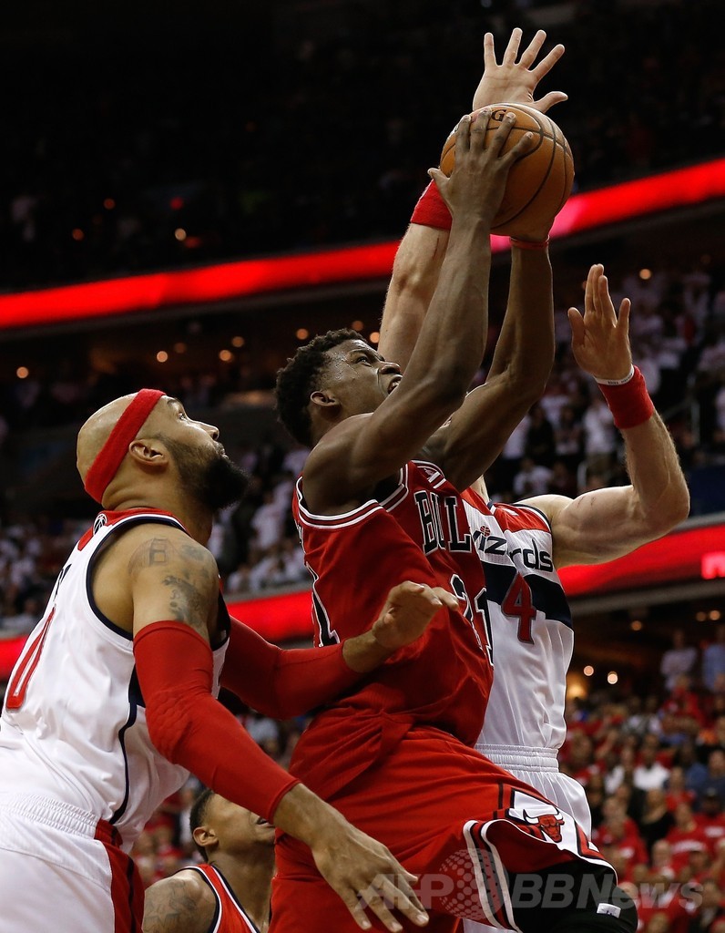 ダンリービーの活躍でブルズが勝利