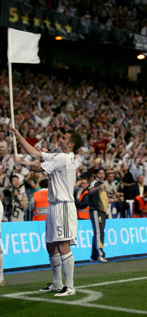 ＜サッカー リーガエスパニョーラ＞レアル・マドリード エスパニョールに競り勝ち暫定首位に立つ - スペイン