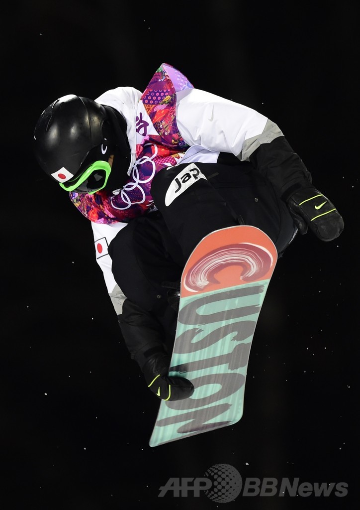 平野、スノーボード男子ハーフパイプで銀メダル ソチ五輪