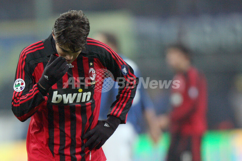 インテル 逆転でミラノダービーを制し無敗を守る