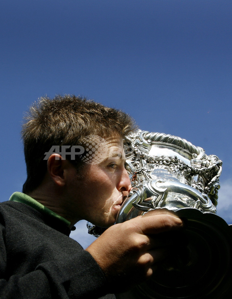 ＜男子ゴルフ エストリル・オープン2007＞最終日、Benavides アマチュア選手初の欧州ツアー優勝を飾る - ポルトガル
