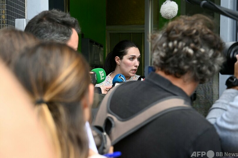 妻を12年間「監禁」か、夫を逮捕 仏