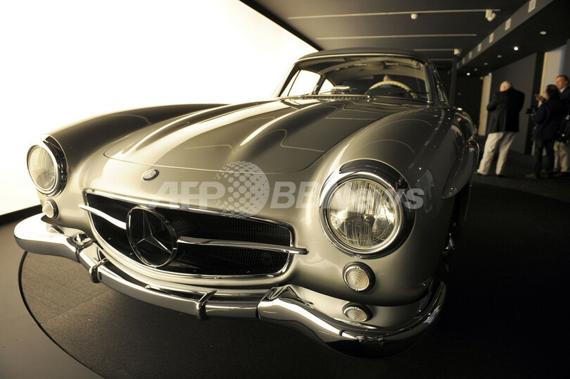 ラルフ・ローレンの貴重なカーコレクション、パリで展覧会