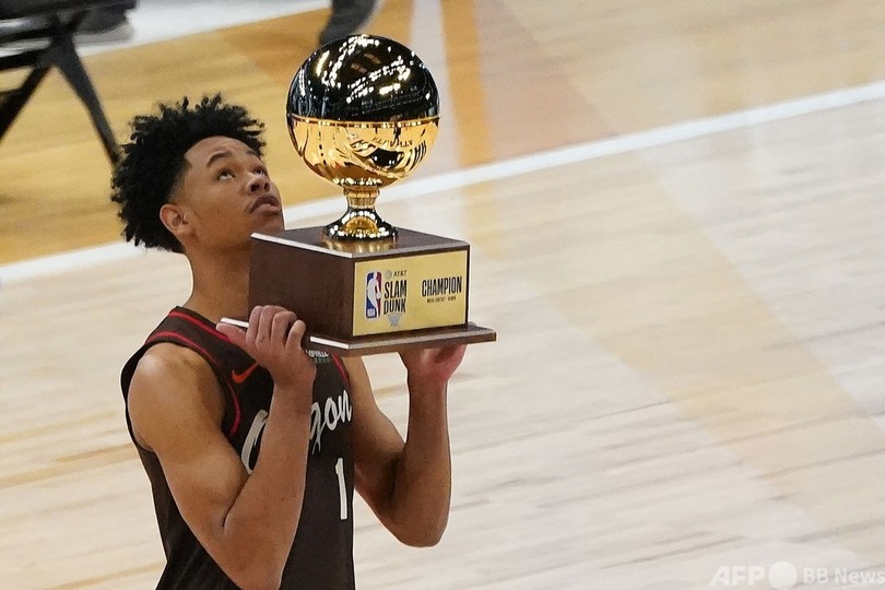 ブレイザーズのシモンズがダンクコンテスト優勝 写真5枚 国際ニュース Afpbb News