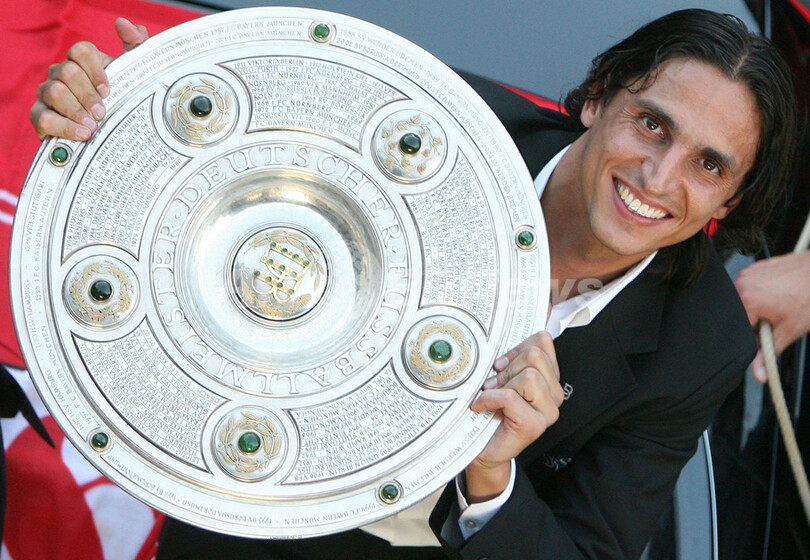 ＜サッカー ブンデスリーガ＞シュツットガルト 市内で優勝パレードを行う - ドイツ