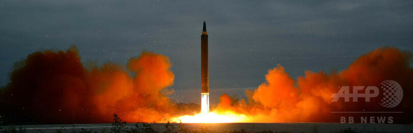 北朝鮮、29日のミサイル発射を初めて認める 「火星12」