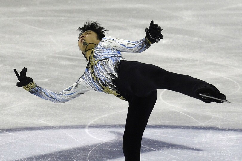 羽生が連覇達成、GPファイナル
