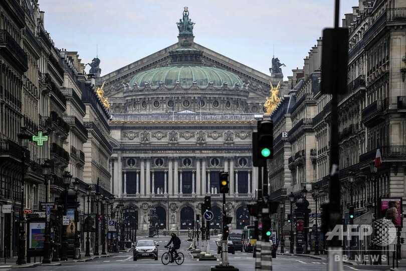 フランス、外出制限の違反者4000人超に罰金命じる