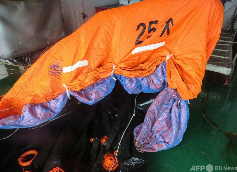 長崎沖で貨物船沈没、中国人ら8人死亡