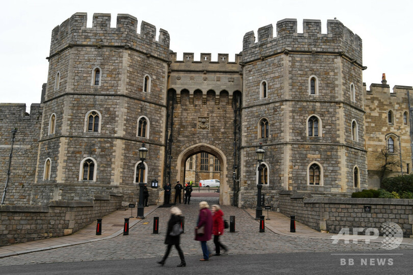 ヘンリー王子、公邸改装費を返済 ネトフリ契約で資金確保