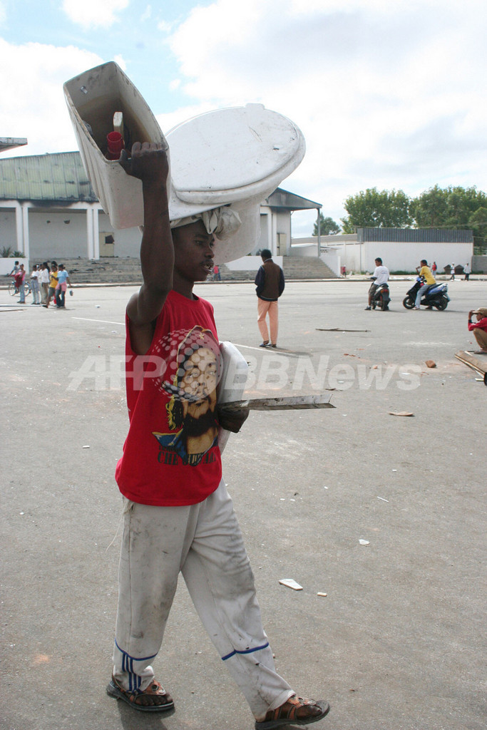マダガスカル反大統領デモ、死者68人に
