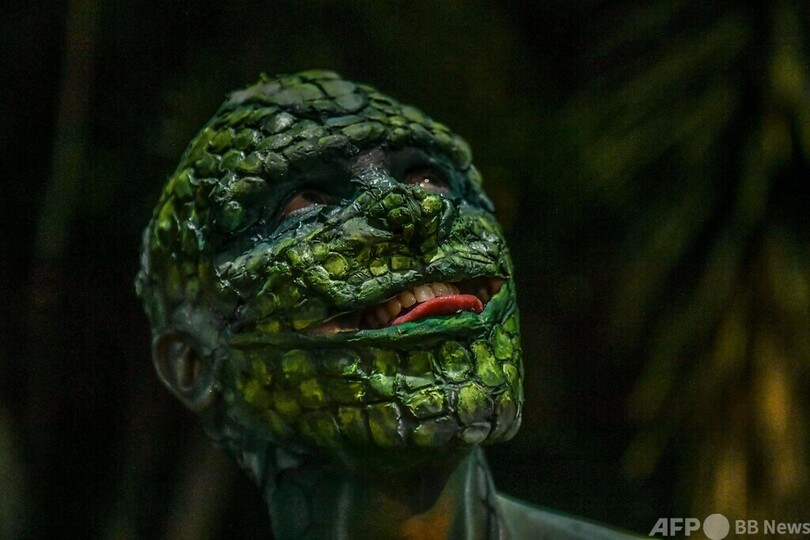 【今日の1枚】「神話と伝説」の世界の住人がパレードに コロンビア