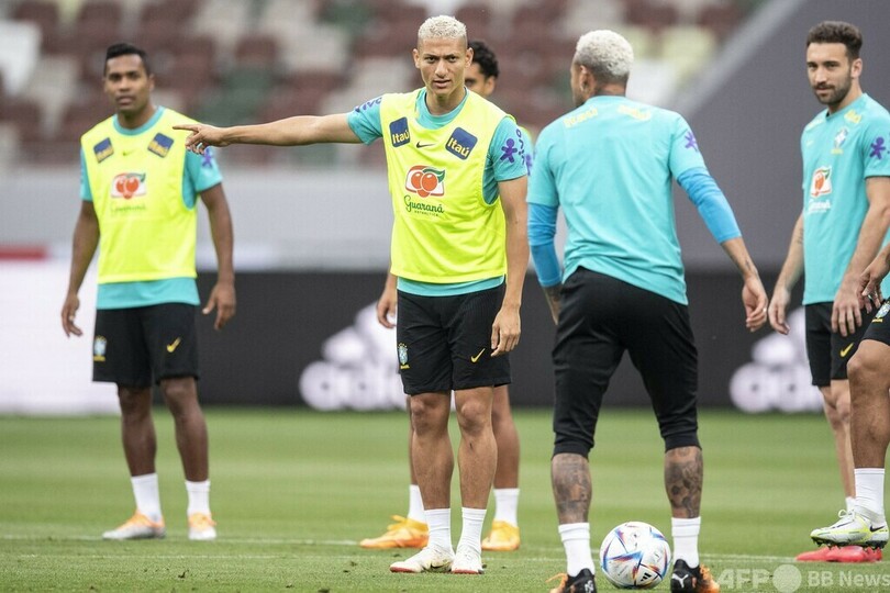 サッカー日本・ブラジル両代表、国立で前日練習 6日に親善試合