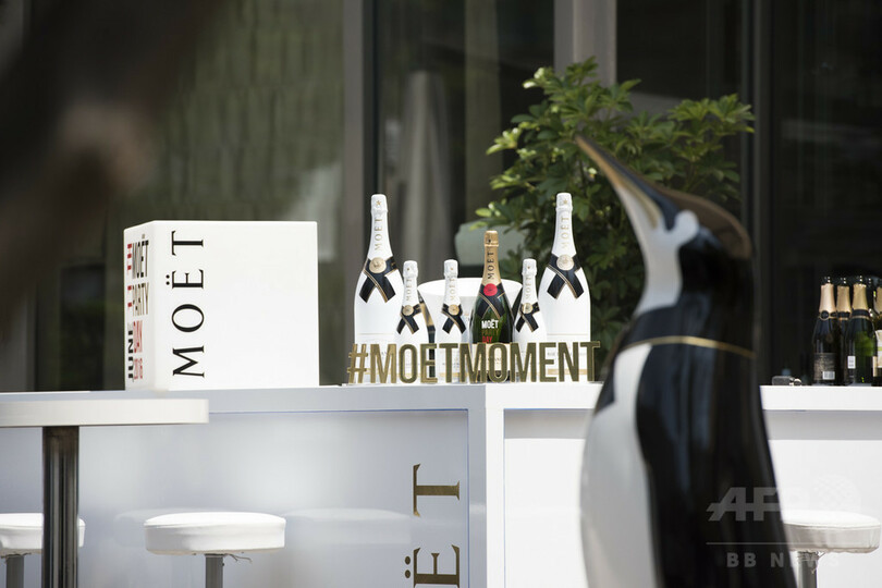 「モエ・エ・シャンドン」世界35ヶ国同日パーティ開催