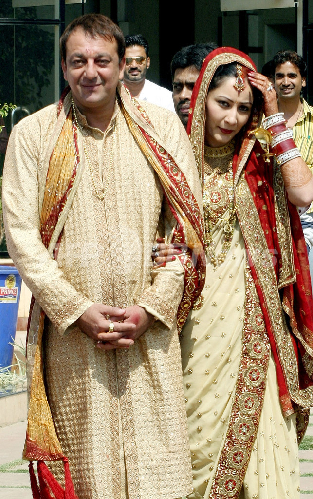ボリウッド人気俳優のサンジャイ・ダットが結婚 写真2枚 国際ニュース：AFPBB News