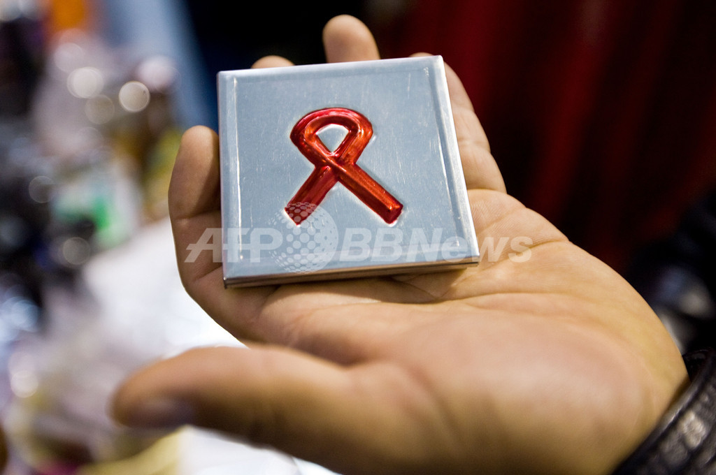 「男性包皮切除」は有効なHIV感染予防策、国際エイズ会議 「男性包皮切除」は有効なHIV感染予防策、国際エイズ会議