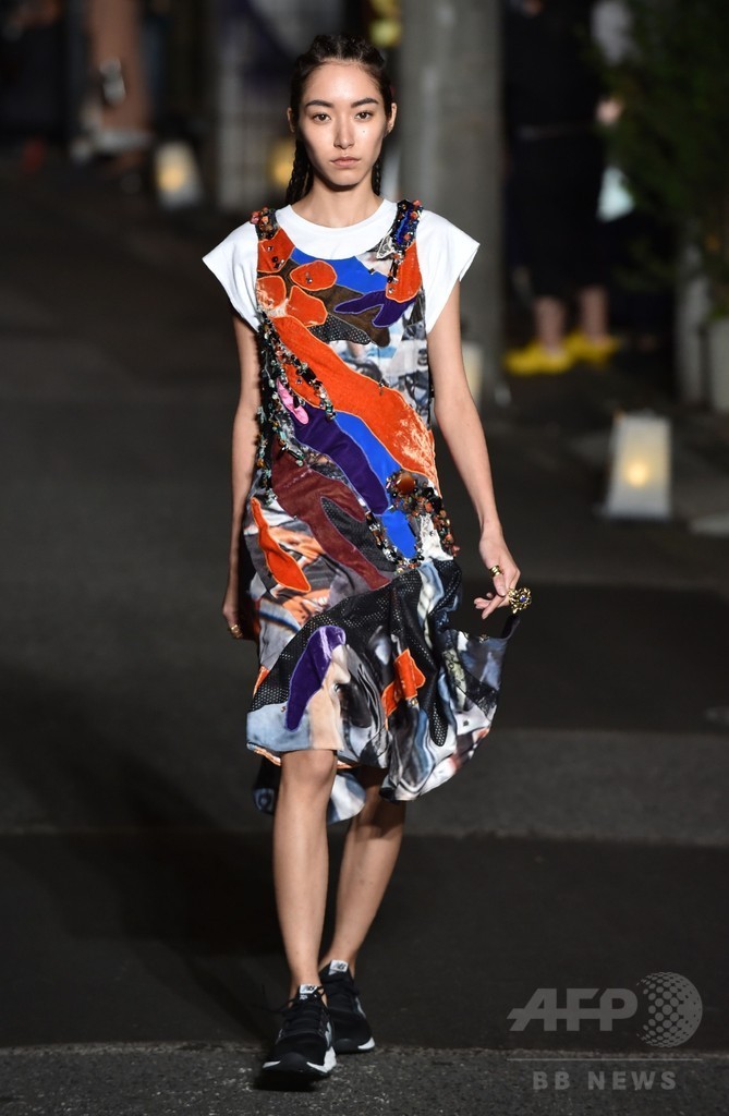 フランス発「コシェ」、原宿の路上でショー開催