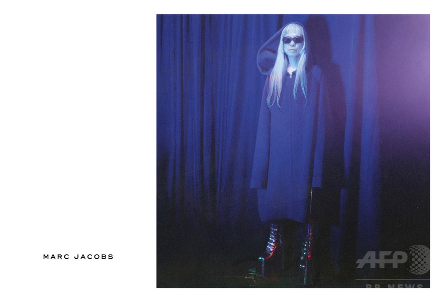 「マーク ジェイコブス」の新ビジュアルに灰野敬ニ