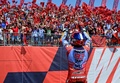 ロードレース世界選手権、第12戦アラゴンGP、MotoGPクラス決勝。ファンの前で優勝を喜ぶグレシーニのマルク・マルケス（2024年9月1日撮影）。(c)JOSE JORDAN / AFP