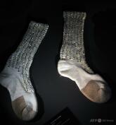 マイケル・ジャクソンさんの使用済み靴下 片方130万円超で落札