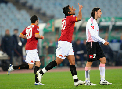 ローマ ホームでパレルモに勝利し勝ち点を45に