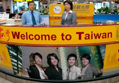 中国、台湾に向け改良型弾道ミサイル配備か 直行便の運航開始を前に台湾紙報じる