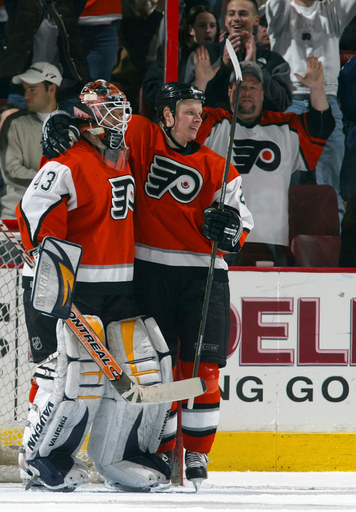 ＜06-07NHL＞フライヤーズ セイバーズに競り勝ち最終戦を白星で飾る - 米国