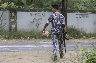 ミャンマー西部で待ち伏せ攻撃、警官9人死亡 ロヒンギャの犯行か