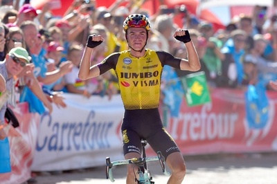 【今日のブエルタ】クスが第15ステージ制覇、ログリッチはライバルと共闘