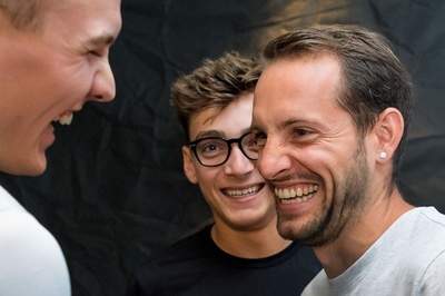 男子棒高跳びのトップ3選手、自宅の裏庭で「究極の対決」へ