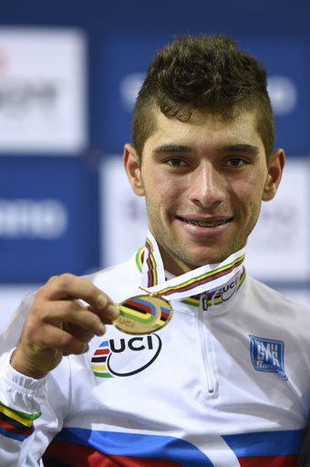 20歳のガヴィリアが男子オムニアム制す、トラック世界選手権