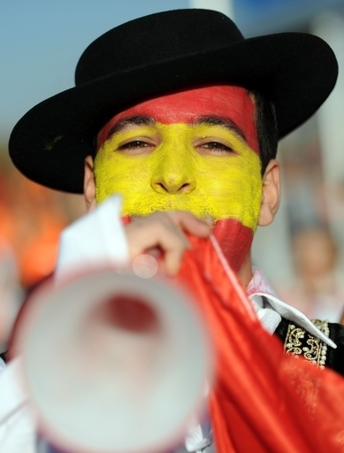 ブブゼラはもう古い ブラジルでは 悪魔の笛 を吹こう 写真5枚 国際ニュース Afpbb News