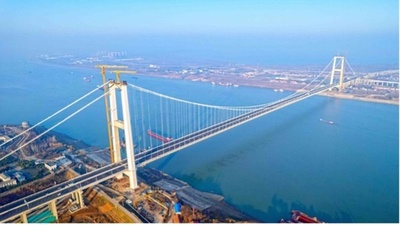 鳥とスナメリを守る この長江大橋にまつわる環境の物語・中国