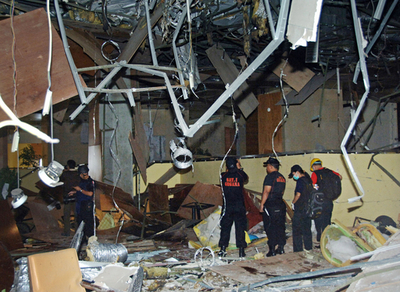 インドネシア大統領、ホテル爆破と大統領選との関連を示唆