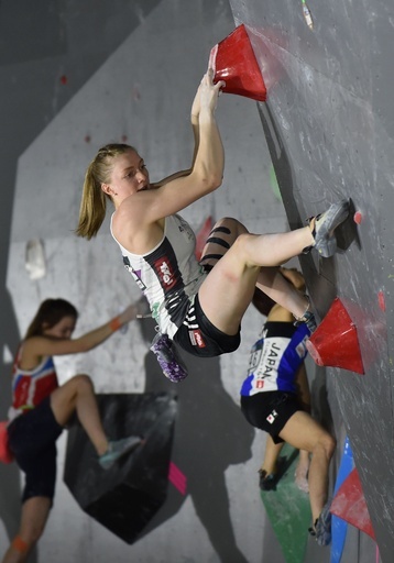 八王子でボルダリングのW杯
