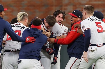 ブレーブスがライリーのサヨナラ打で先勝、ナ・リーグ優勝決定S