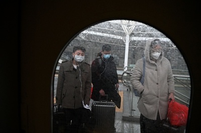 中国、公式発表前から新型コロナ情報をネット検閲 カナダ研究機関