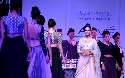 ＜13年秋冬ラクメ・ファッション・ウィーク＞Payal Singhal