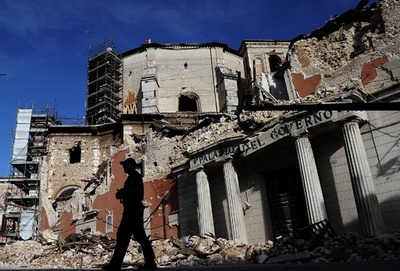 伊大地震で過失致死問われた科学者ら、逆転無罪に