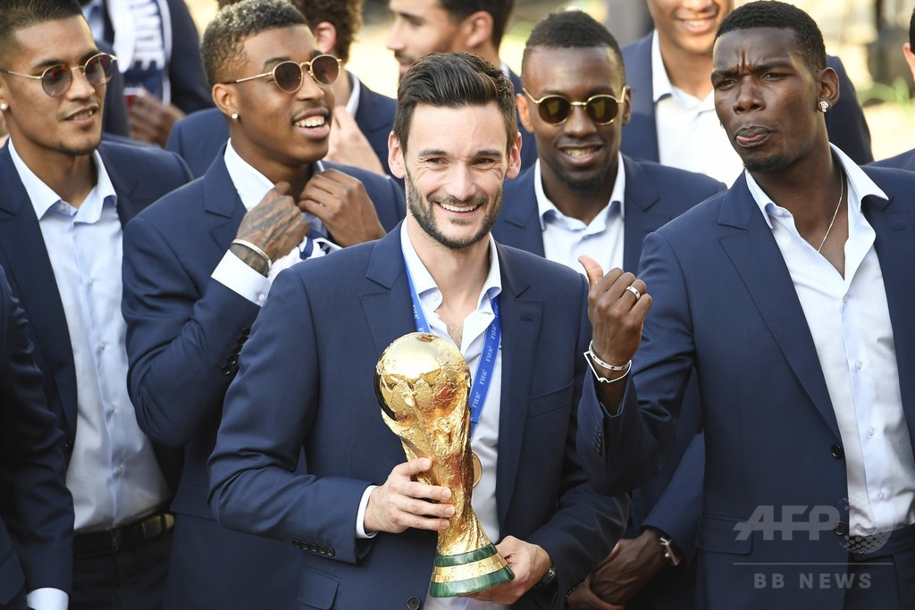 仏パリ地下鉄が一時的に6駅の名称を変更、W杯制覇を祝福 仏パリ地下鉄が一時的に6駅の名称を変更、W杯制覇を祝福