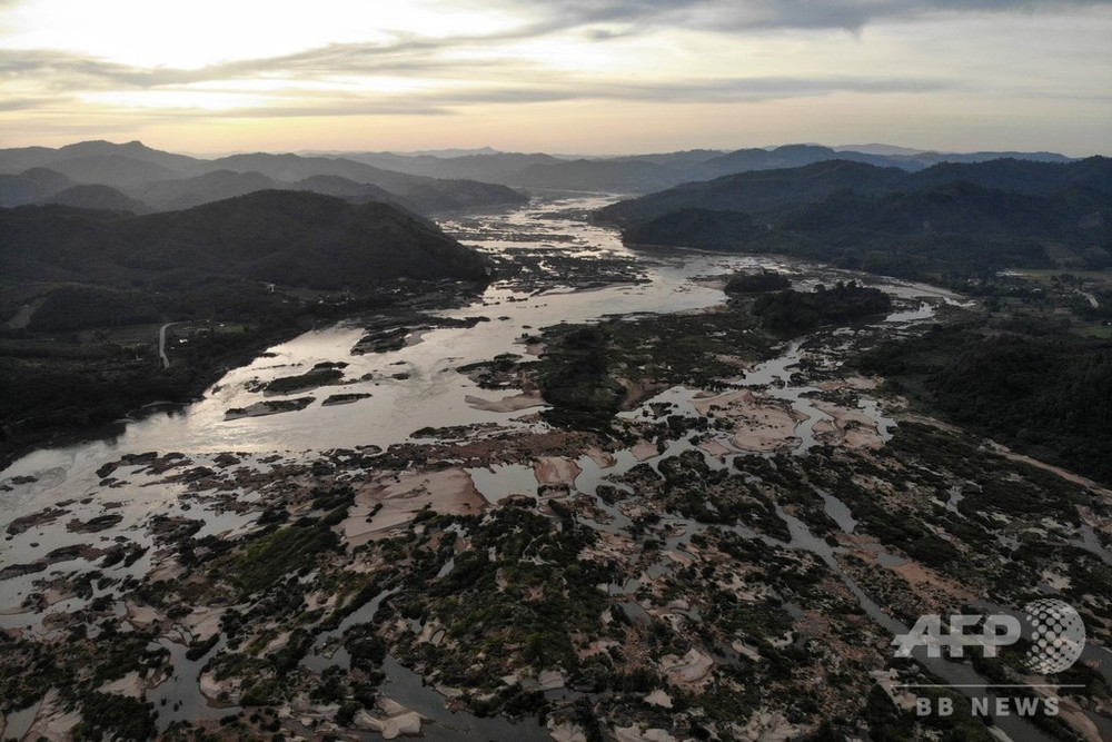 ダム建設と干ばつが原因 メコン川が記録的低水位に タイ 写真15枚 国際ニュース Afpbb News