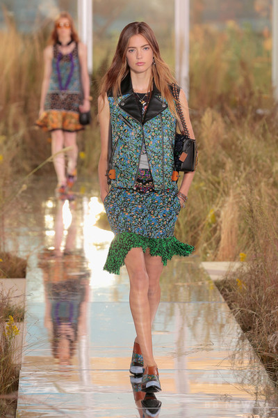 「コーチ」16年春夏コレクション