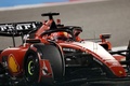 23F1開幕戦バーレーンGPのフリー走行2回目に臨むフェラーリのシャルル・ルクレール（2023年3月3日撮影）。(c)Giuseppe CACACE / AFP