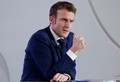 フランス・パリで記者会見に臨むエマニュエル・マクロン大統領（2021年12月9日撮影、資料写真）。(c)Ludovic MARIN / POOL / AFP