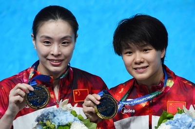 中国ペアが女子3m板飛び込み8連覇、第16回世界水泳